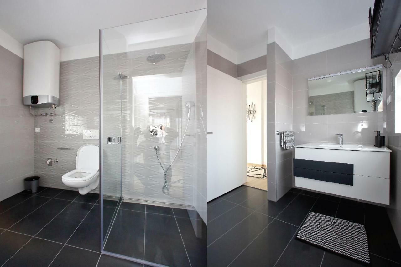 L Apartments Bibinje Luaran gambar