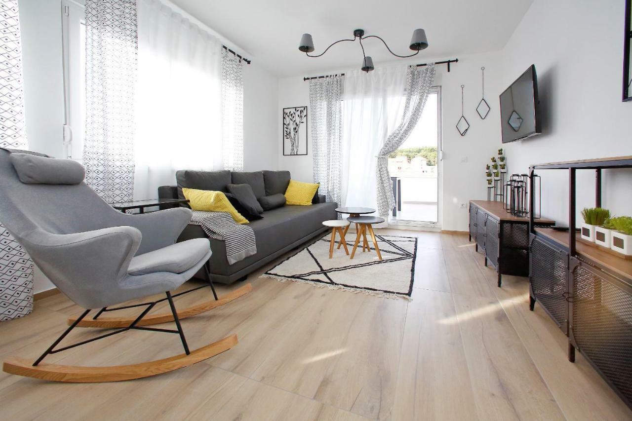 L Apartments Bibinje Luaran gambar